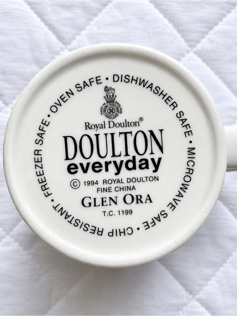 Royal Doulton Glen Ora Fine China Mugs Set of 6 Blue Plaid Vintage - Picture 4 of 5